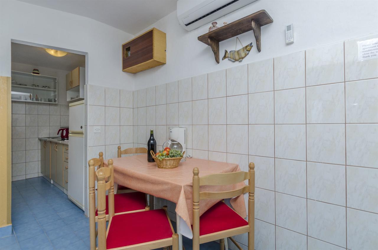Apartment Boris Gornja Brela Zewnętrze zdjęcie